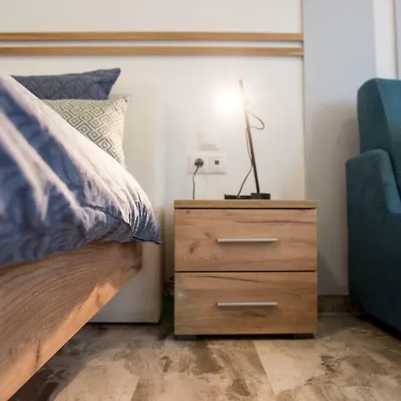 Leiland #colony_white_tower_suite